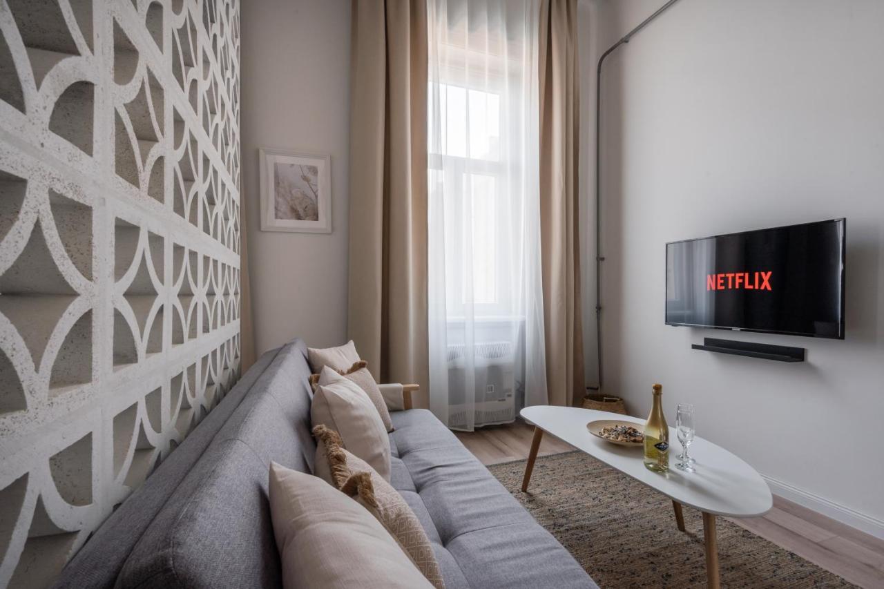 Appartamento A62 - Akacfa Street - Location By Bqa